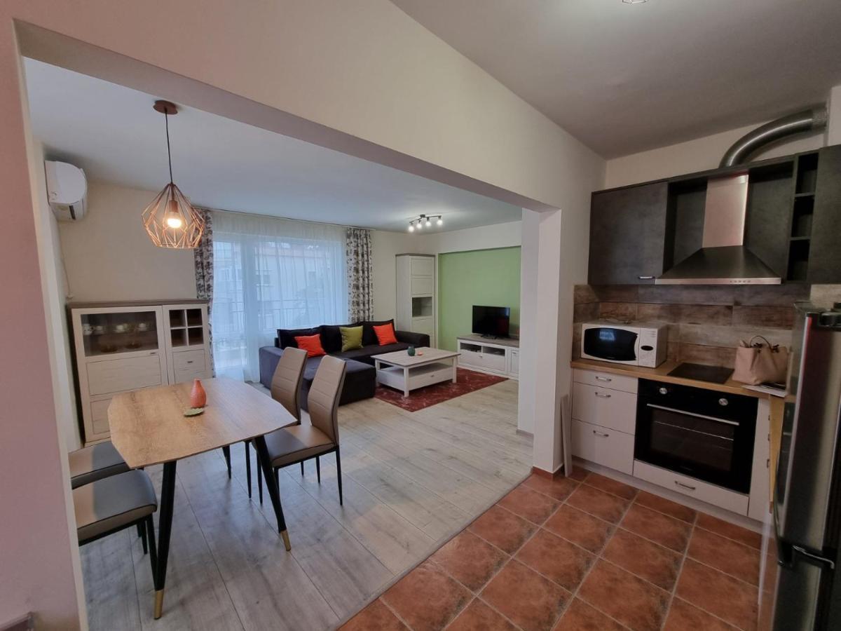 Flora - Beautiful *New* Apartment To The Beach Burgas Exterior photo